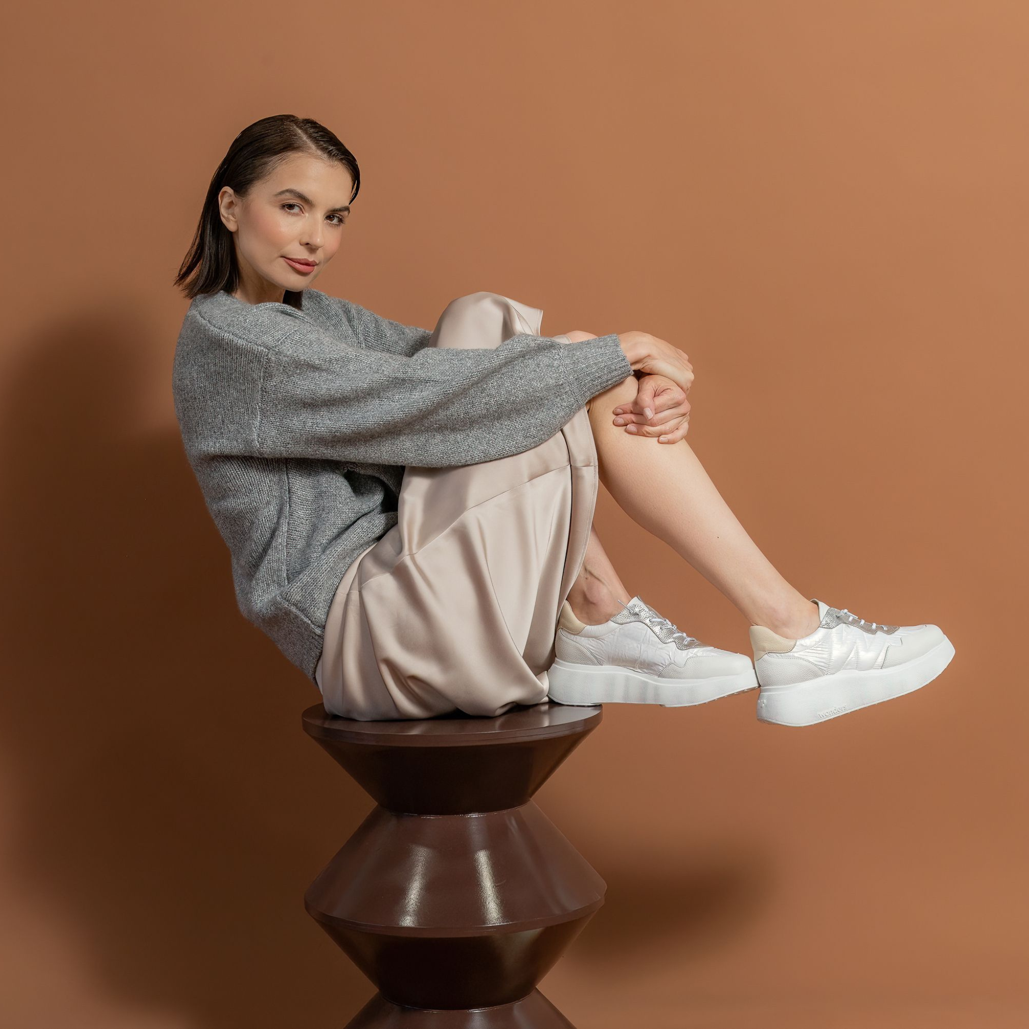 The Evolution of Women's Footwear: A Historical Perspective