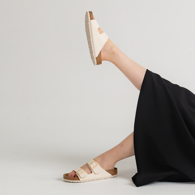Arizona Birko-flor Eggshell Sandals
