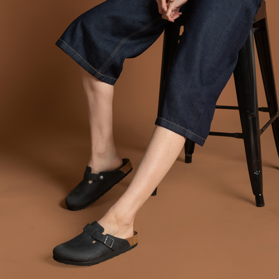 Boston Oiled Leather Black Flats