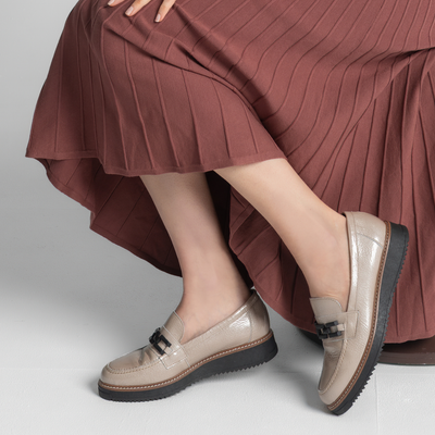 10070 Piedra Leather Loafers