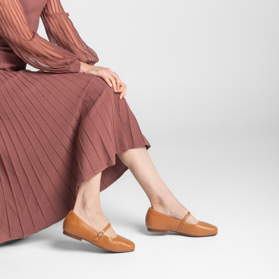 Hepburn Soft Tan Leather Ballet Flats