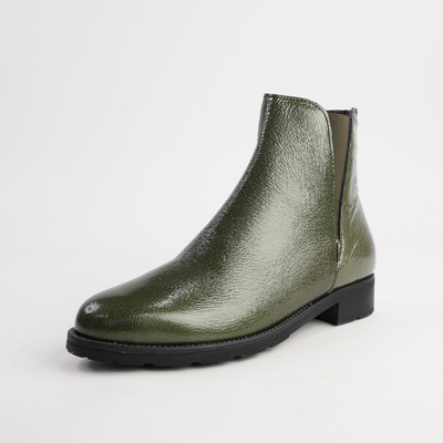 10182 Verde Leather Ankle Boots