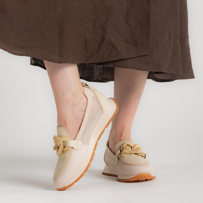 Hv254065 Cream Leather Loafers