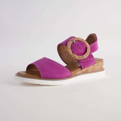 Aspen Fuchsia Leather Sandals