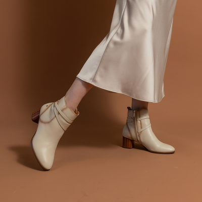 W17-8841 Marfil Leather Ankle Boots