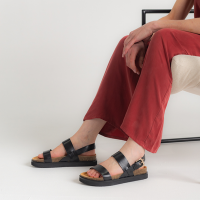 Hunter Black Leather Sandals