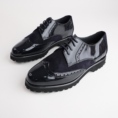 Meredith703 Navy Patent/ Navy Suede Leather Lace Up Flats
