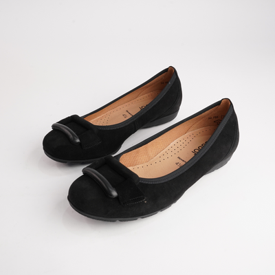Gwenyth Black Suede Leather Ballet Flats