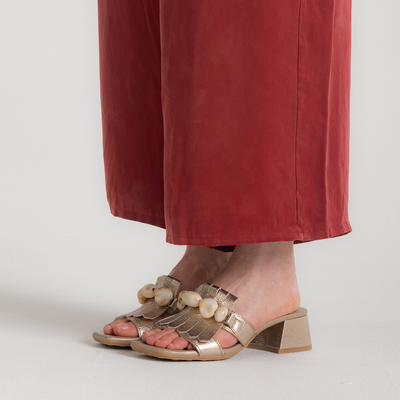 Hv254077 Champagne Leather Heels