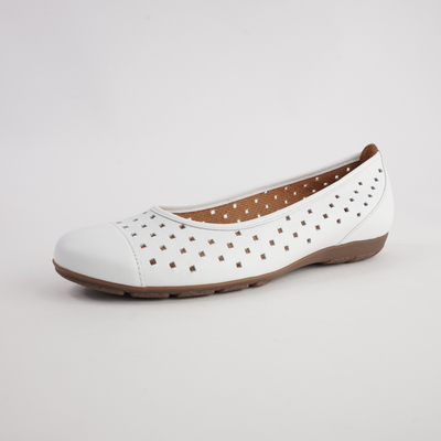 Skylar White Leather Ballet Flats