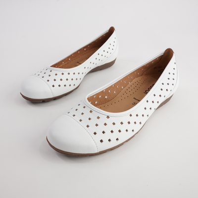 Skylar White Leather Ballet Flats