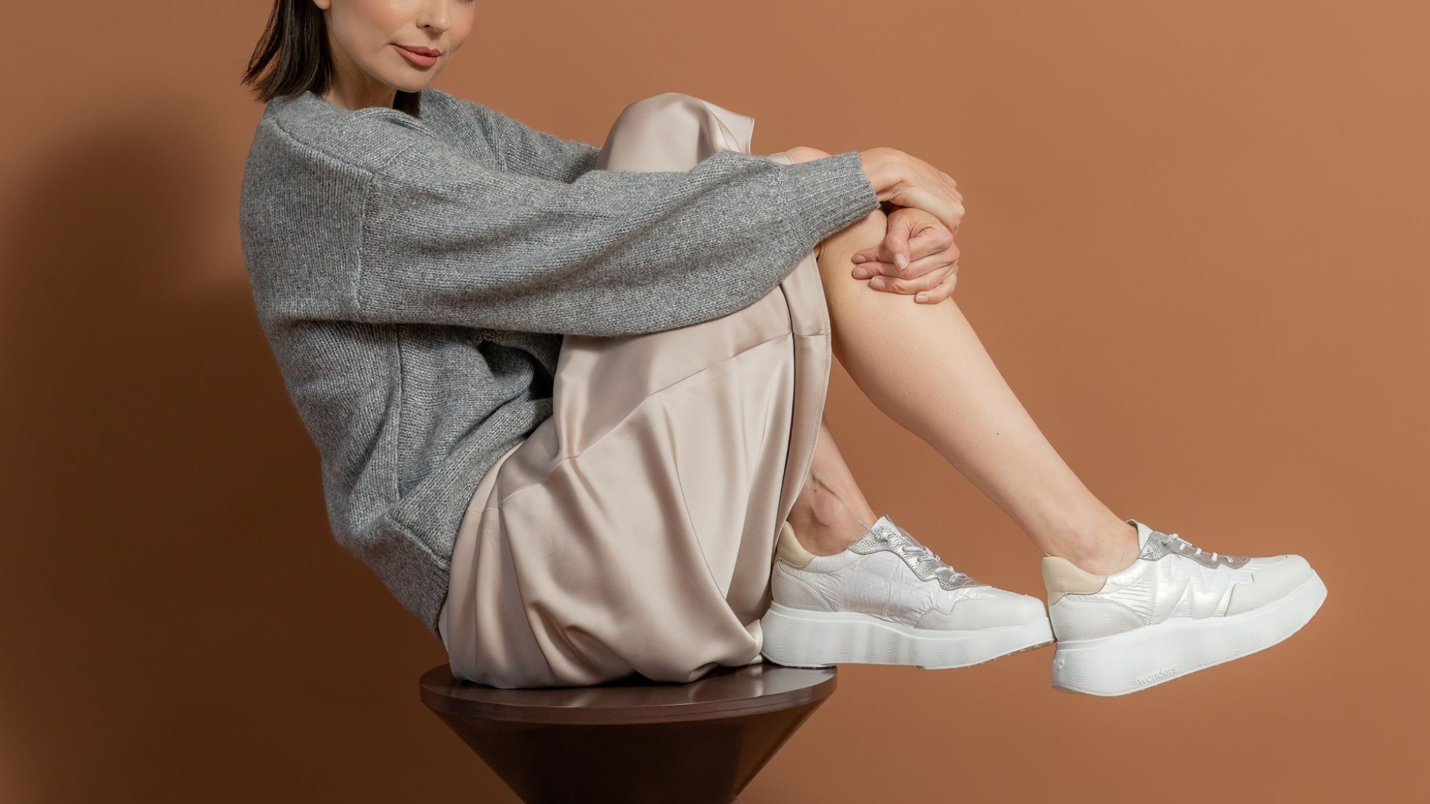 The Evolution of Women's Footwear: A Historical Perspective