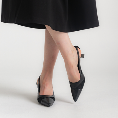 Hv254003 Black Leather Heels