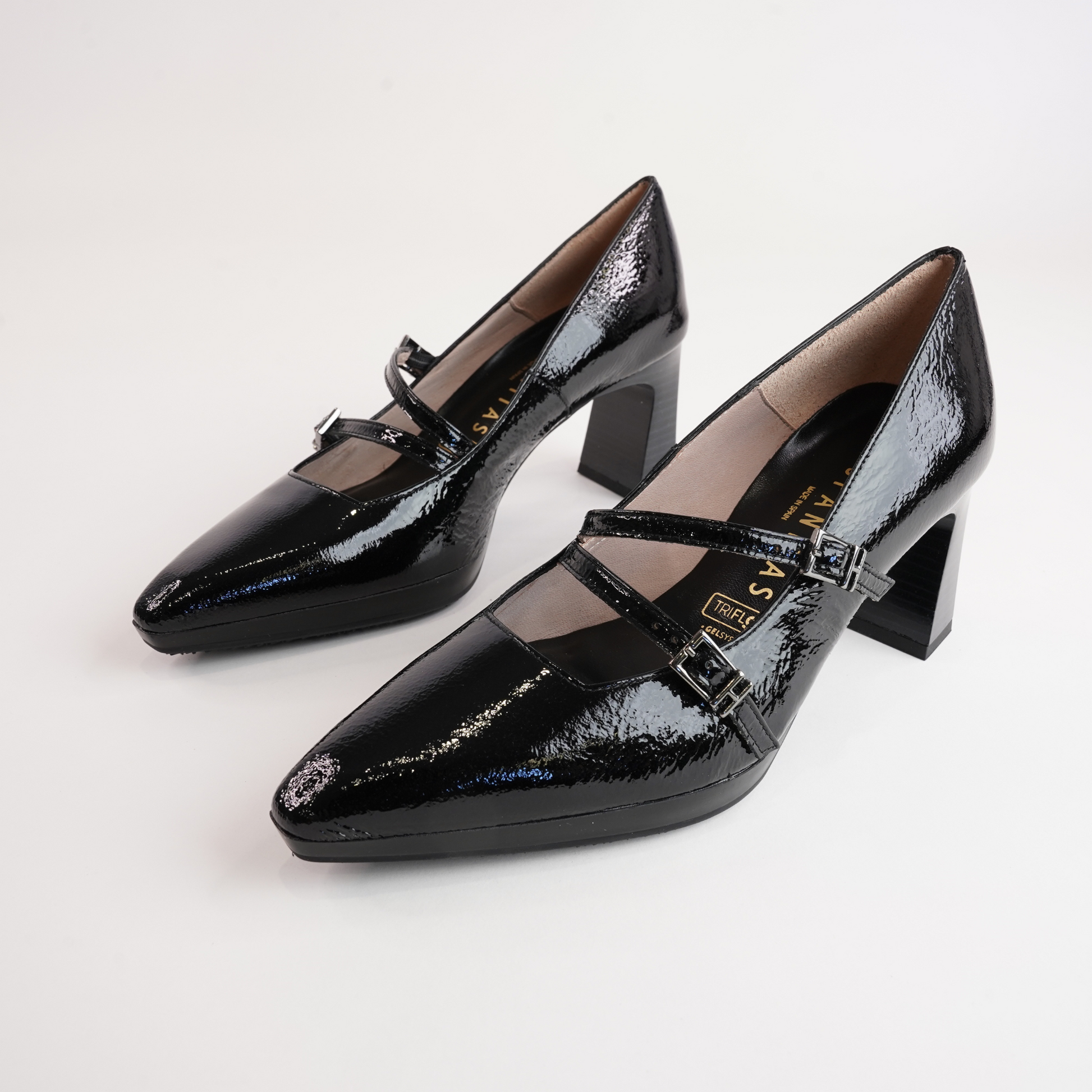 HI243523 Black Patent Leather Heels