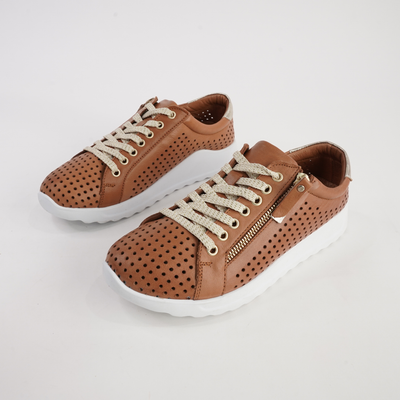 Eg256 Tan Leather Sneakers