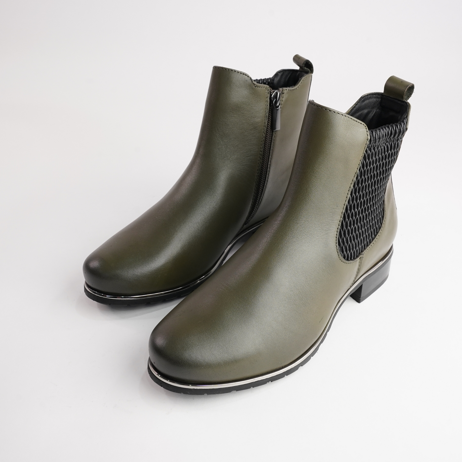 Chiara 02 Olive Leather Ankle Boots