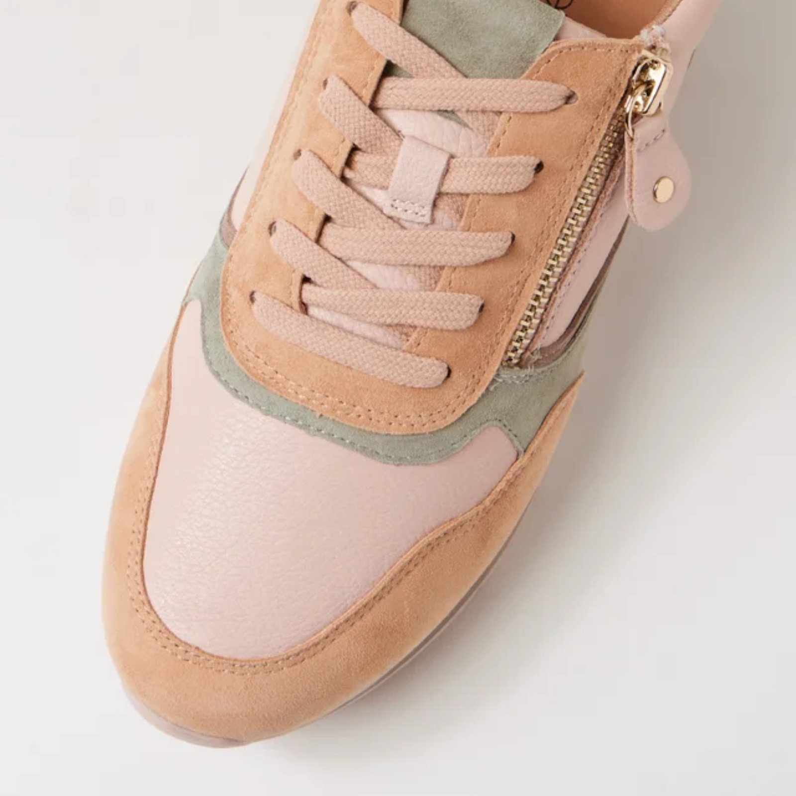 Narniea Soft Pink Leather Sneakers