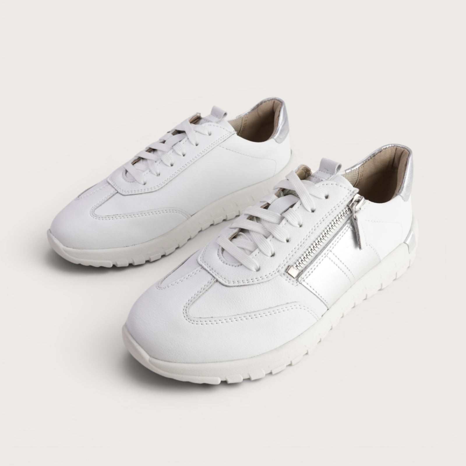 Gabby 01 White Silver Sneakers