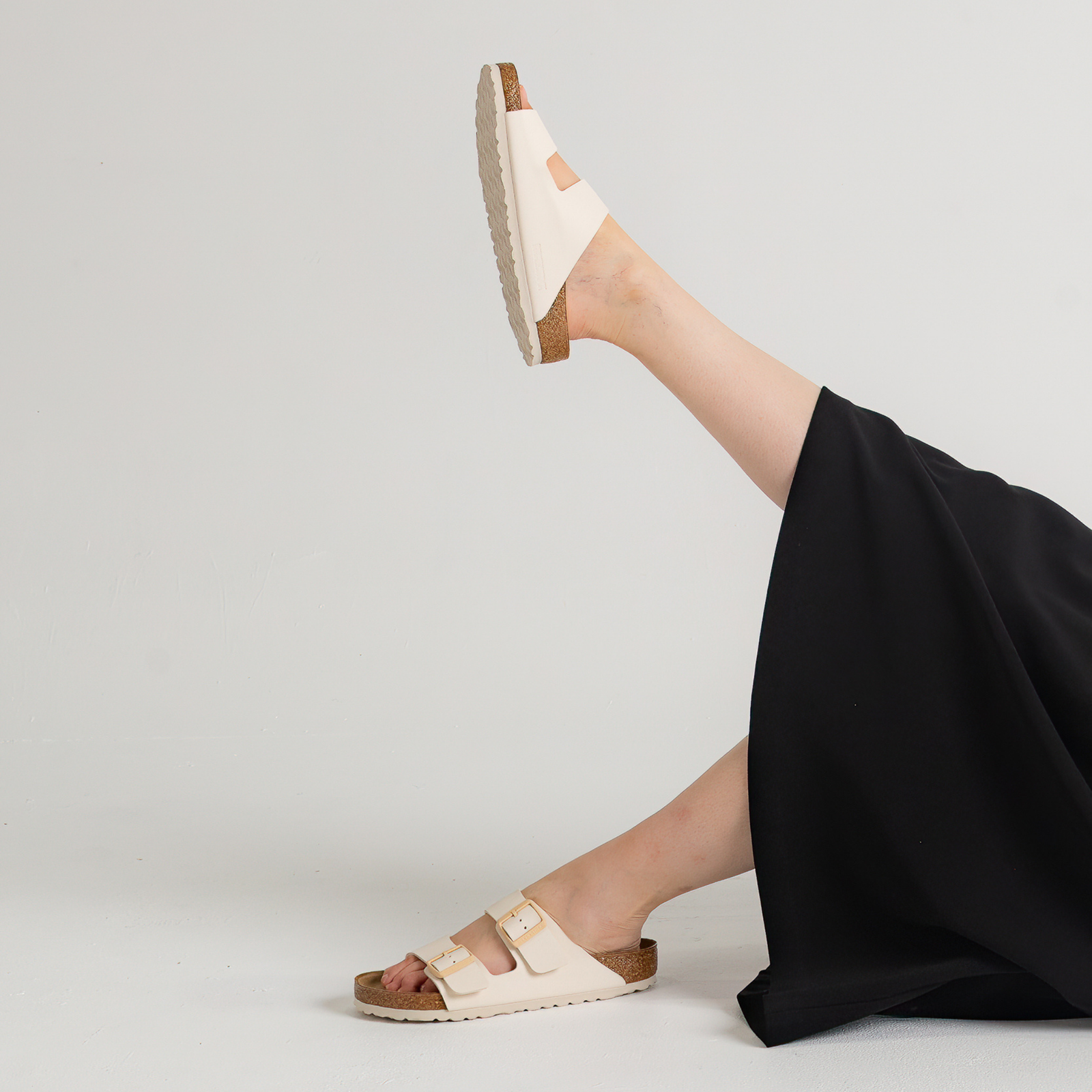 Arizona Birko-flor Eggshell Sandals