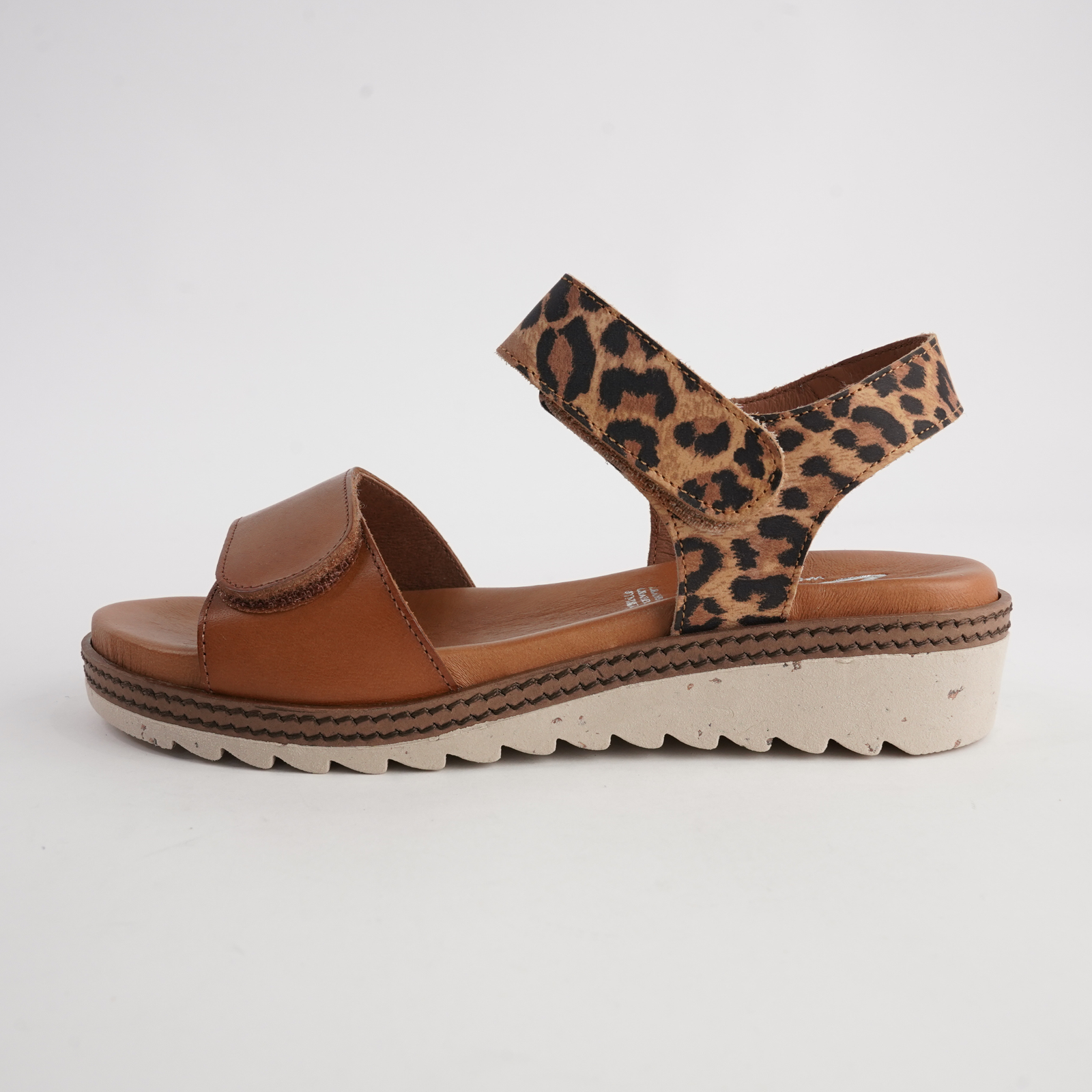Lapel Cuero/ Leopard Leather Sandals