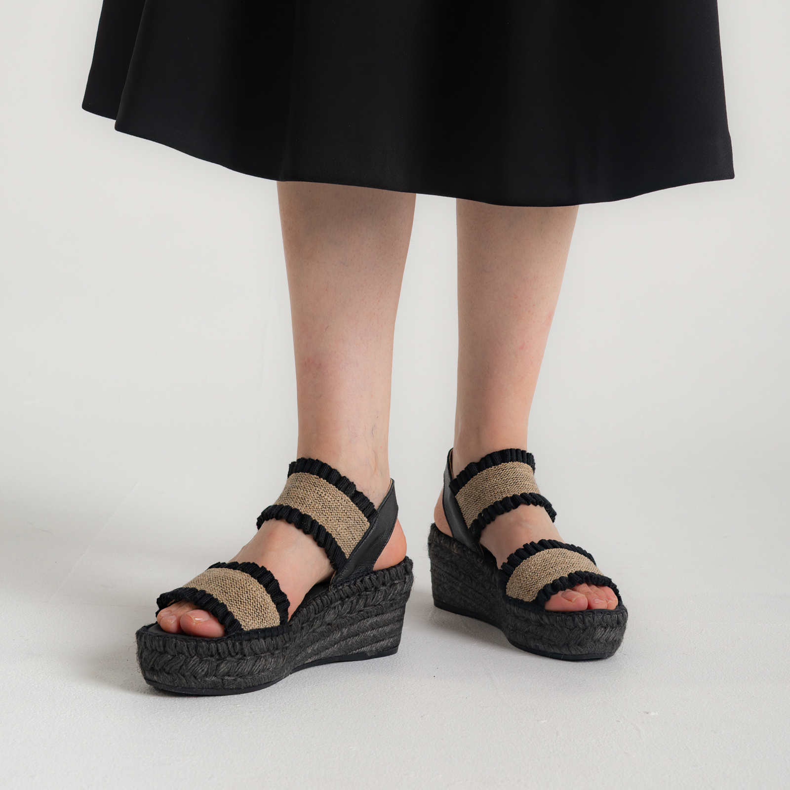 2245 A Negro Espadrille Wedges