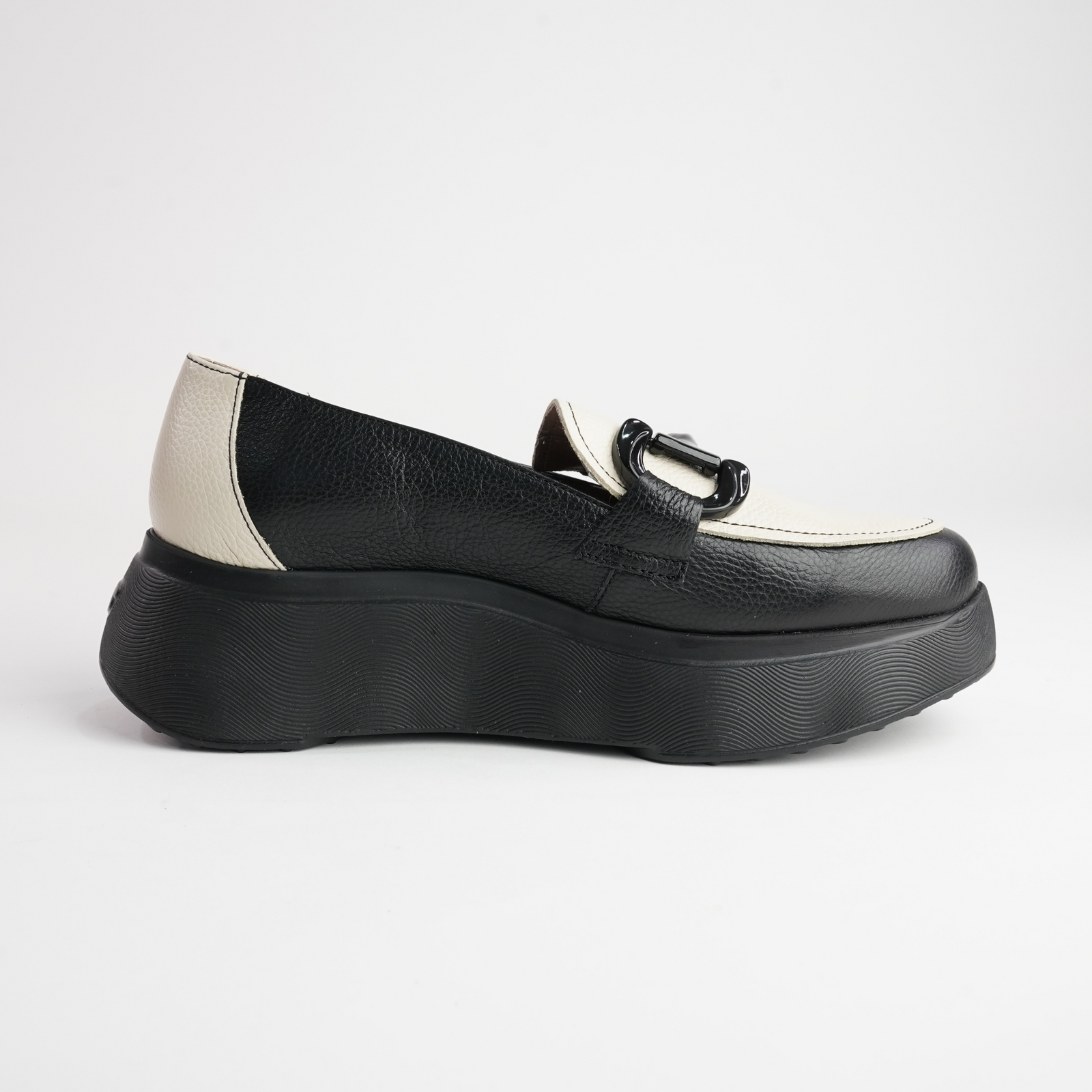Sylvie Black/ Bone Leather Loafers