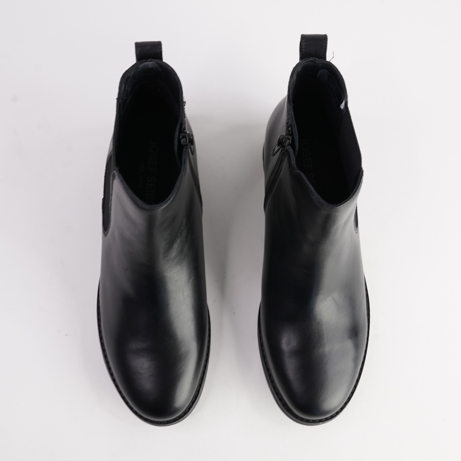 Kate 12 Schwarz Leather Ankle Boots