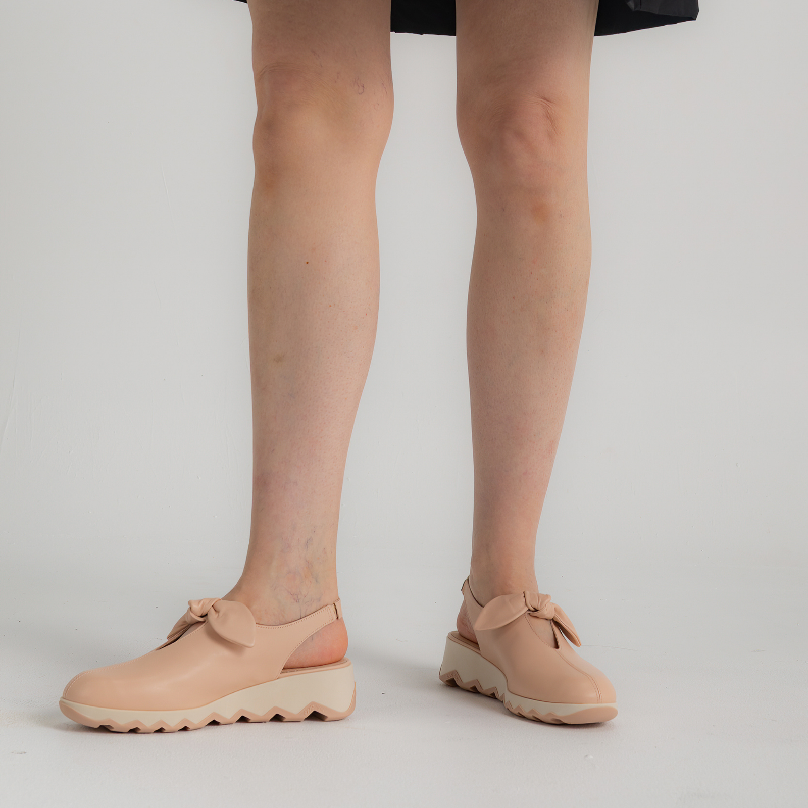 Claudia Palo Leather Wedges