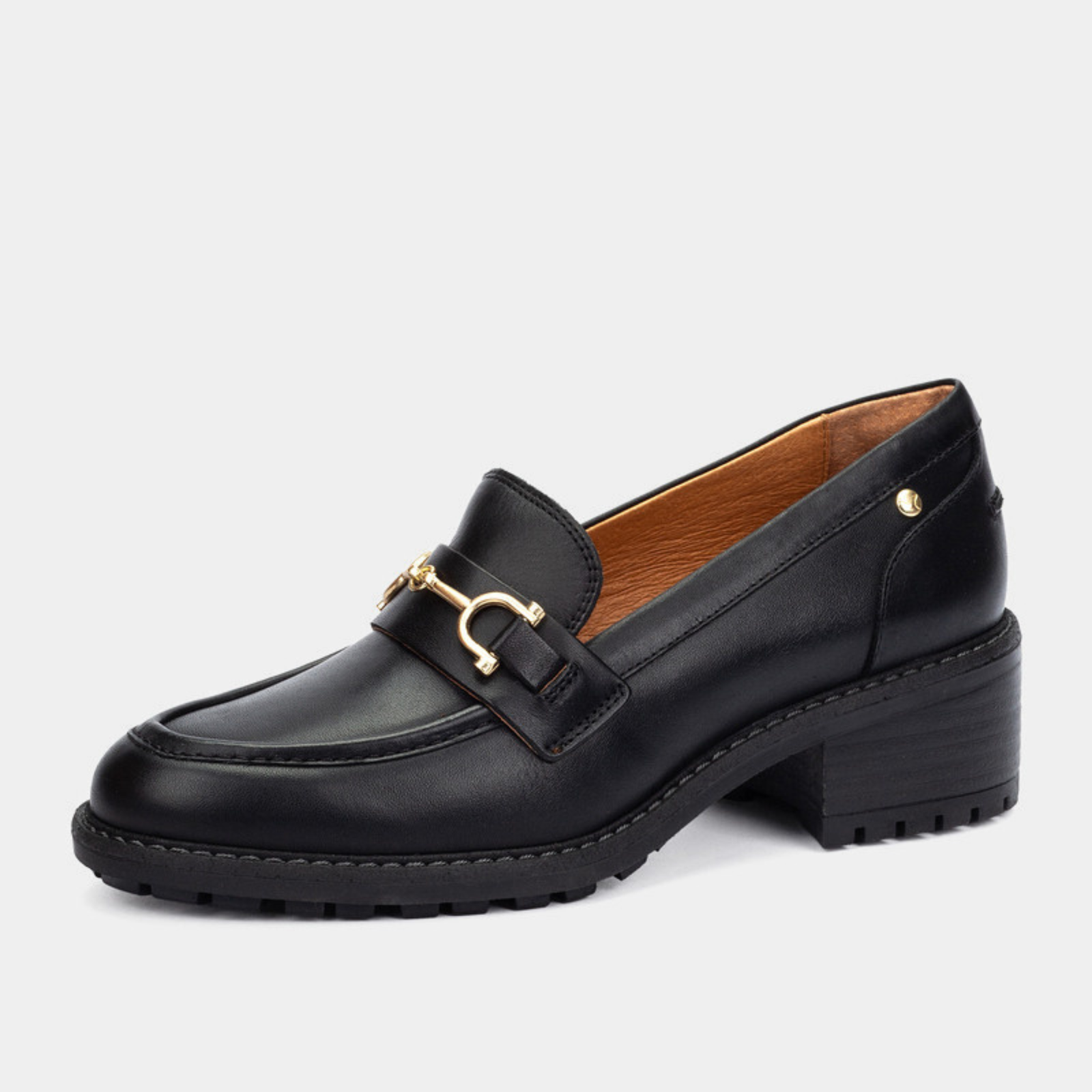 W0D-3920 Bkack Leather Loafers