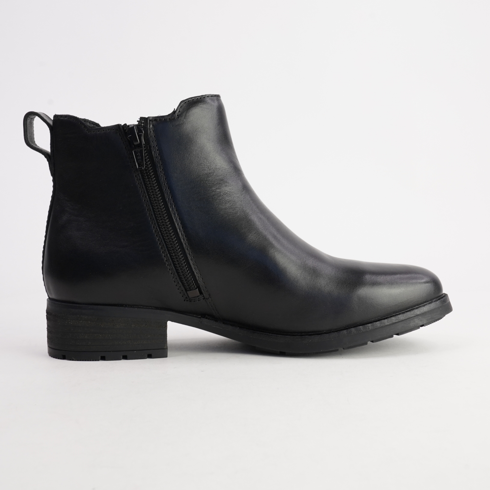 Kate 12 Schwarz Leather Ankle Boots