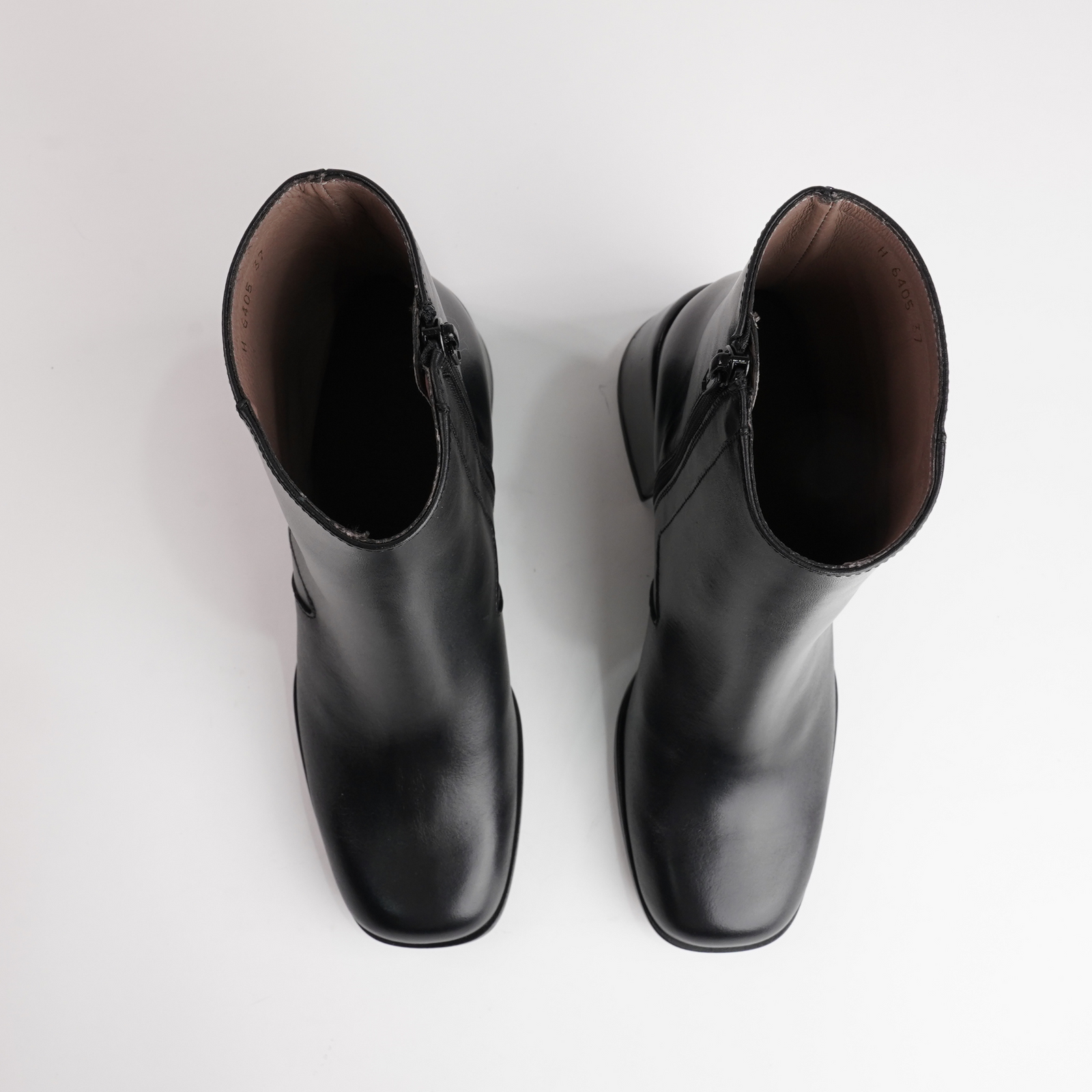 Vesper Black Leather Ankle Boots