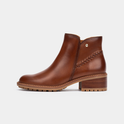 W0D-8871 Cuero Leather Ankle Boots
