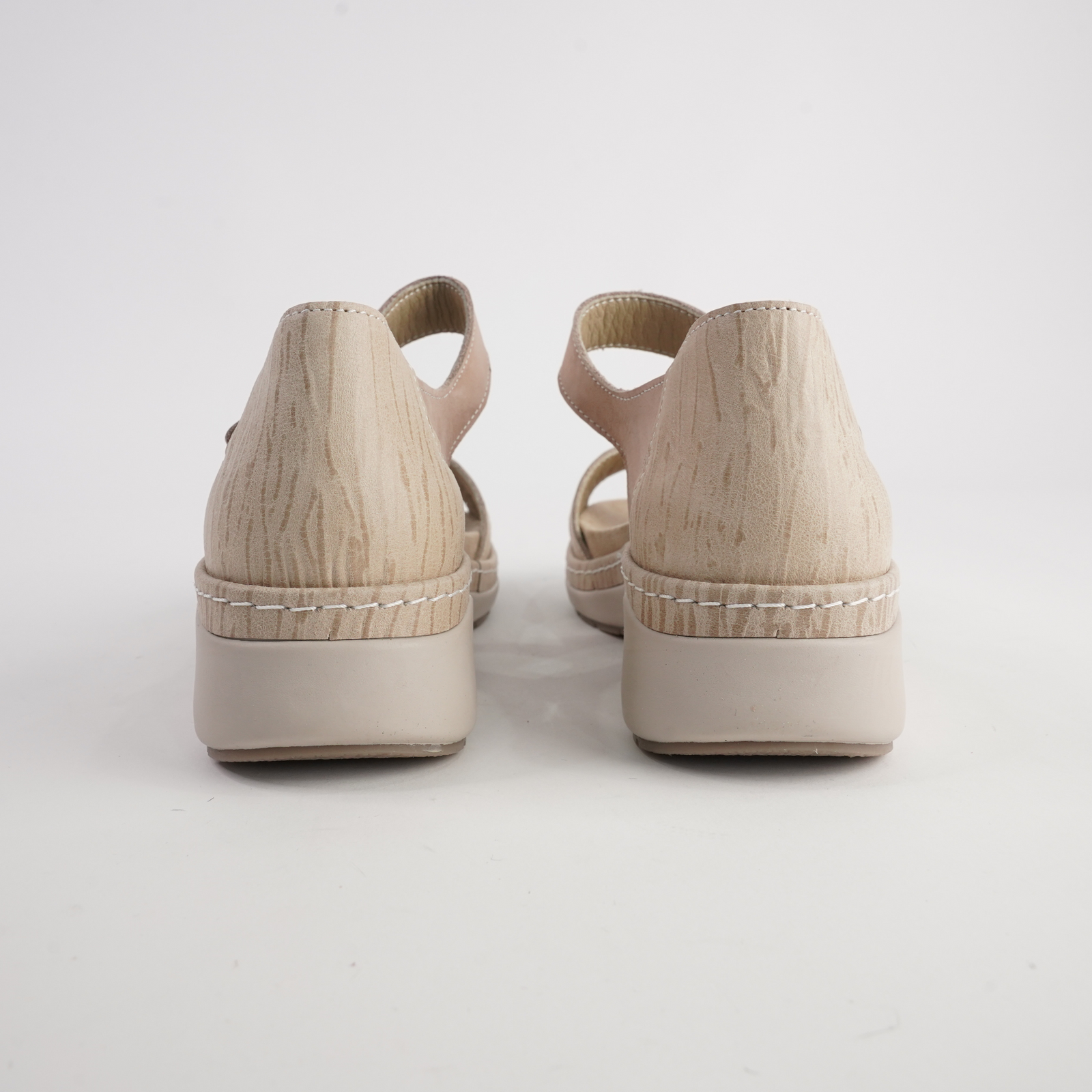 Dickens Sandy Leather Sandals