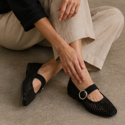 D0K18 Black Suede Ballet Flats