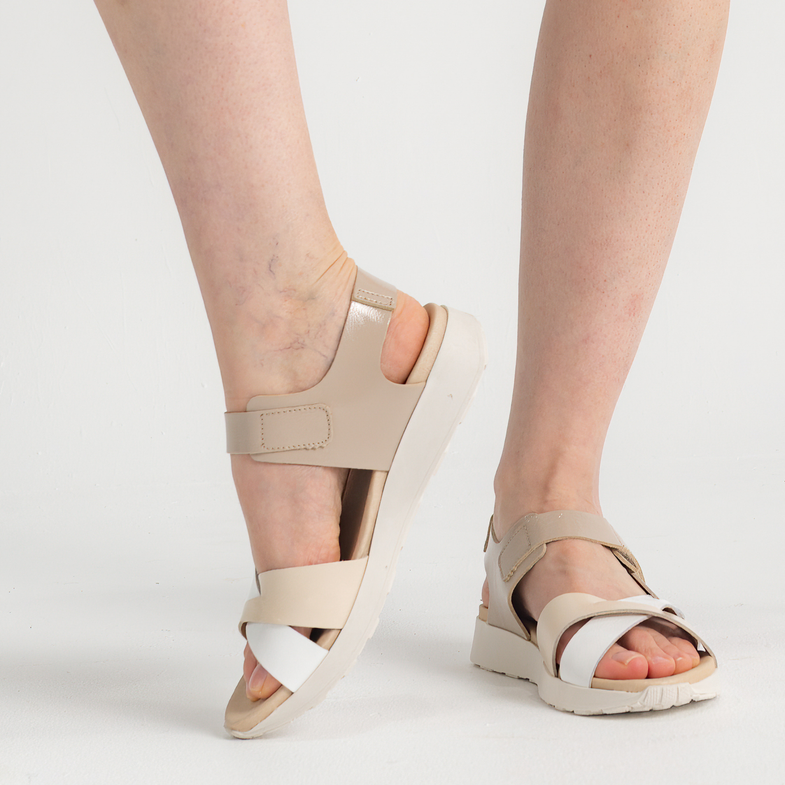 10554 Cream Combo Leather Sandals