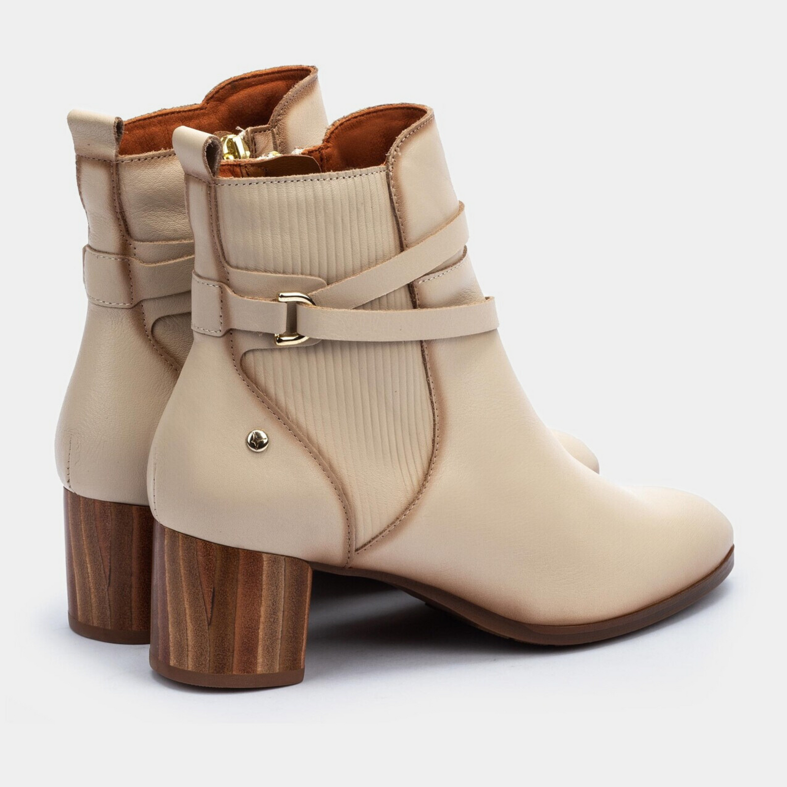 W17-8841 Marfil Leather Ankle Boots