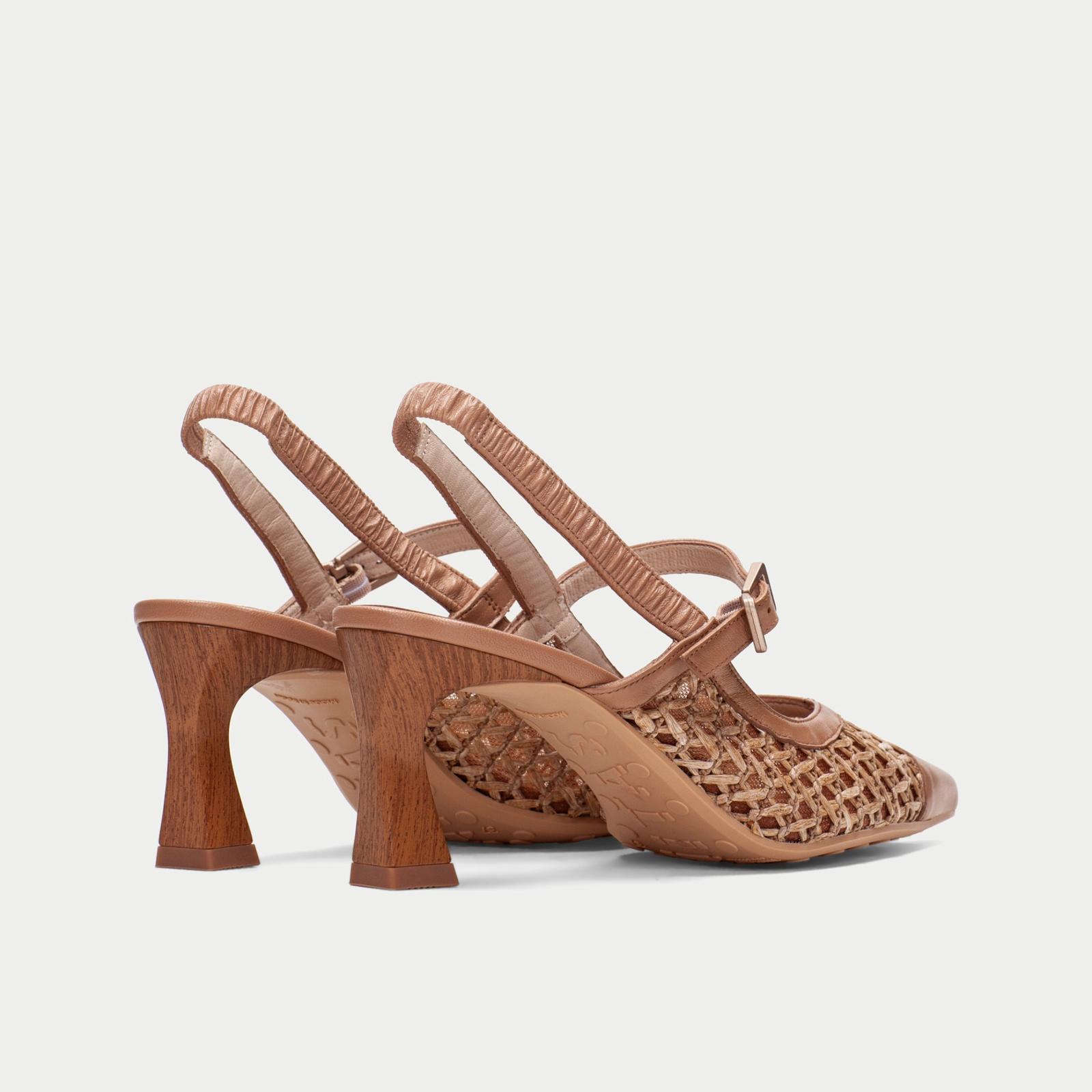 RHV264671 Desert Heels