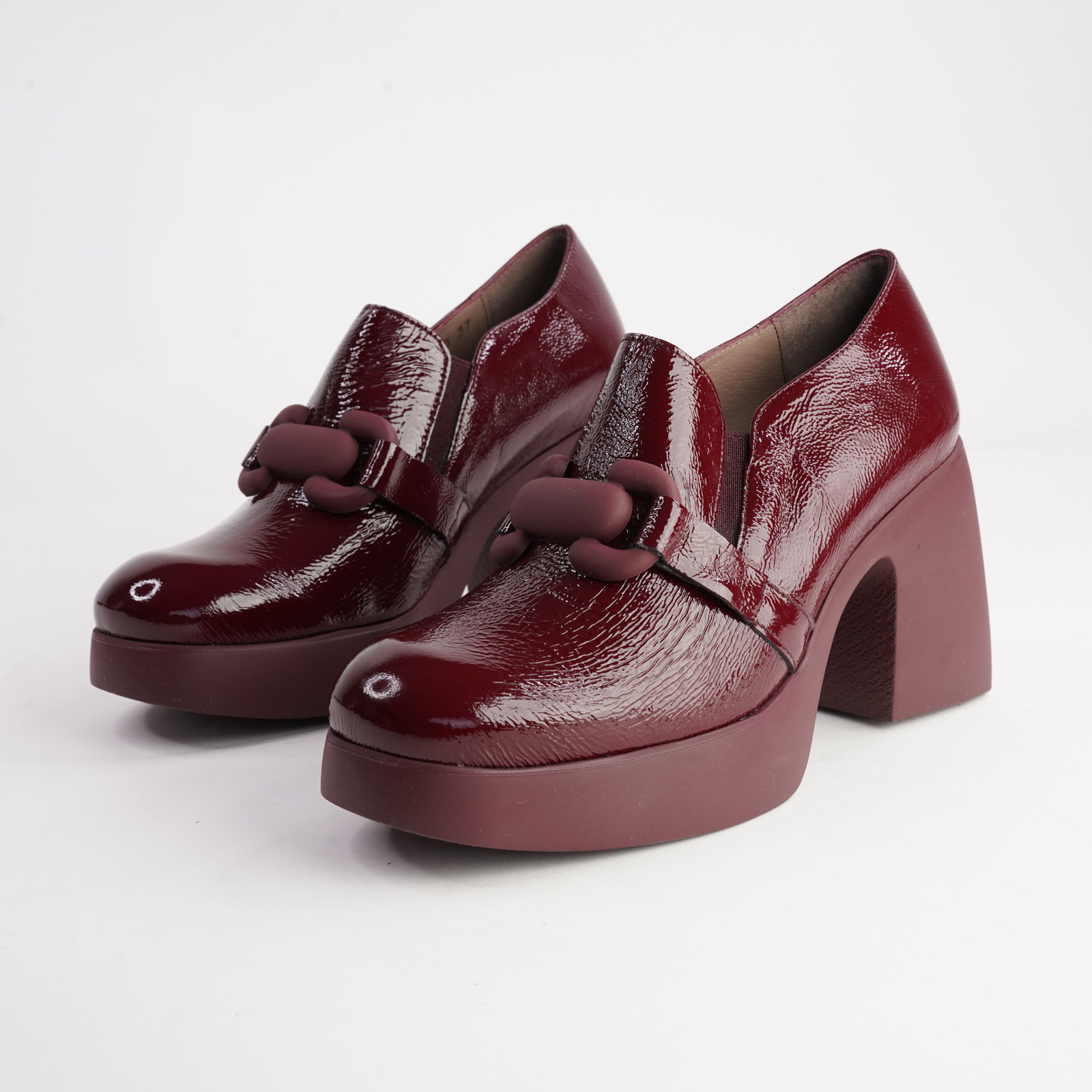 Zylo Vino Patent Heeled Loafers