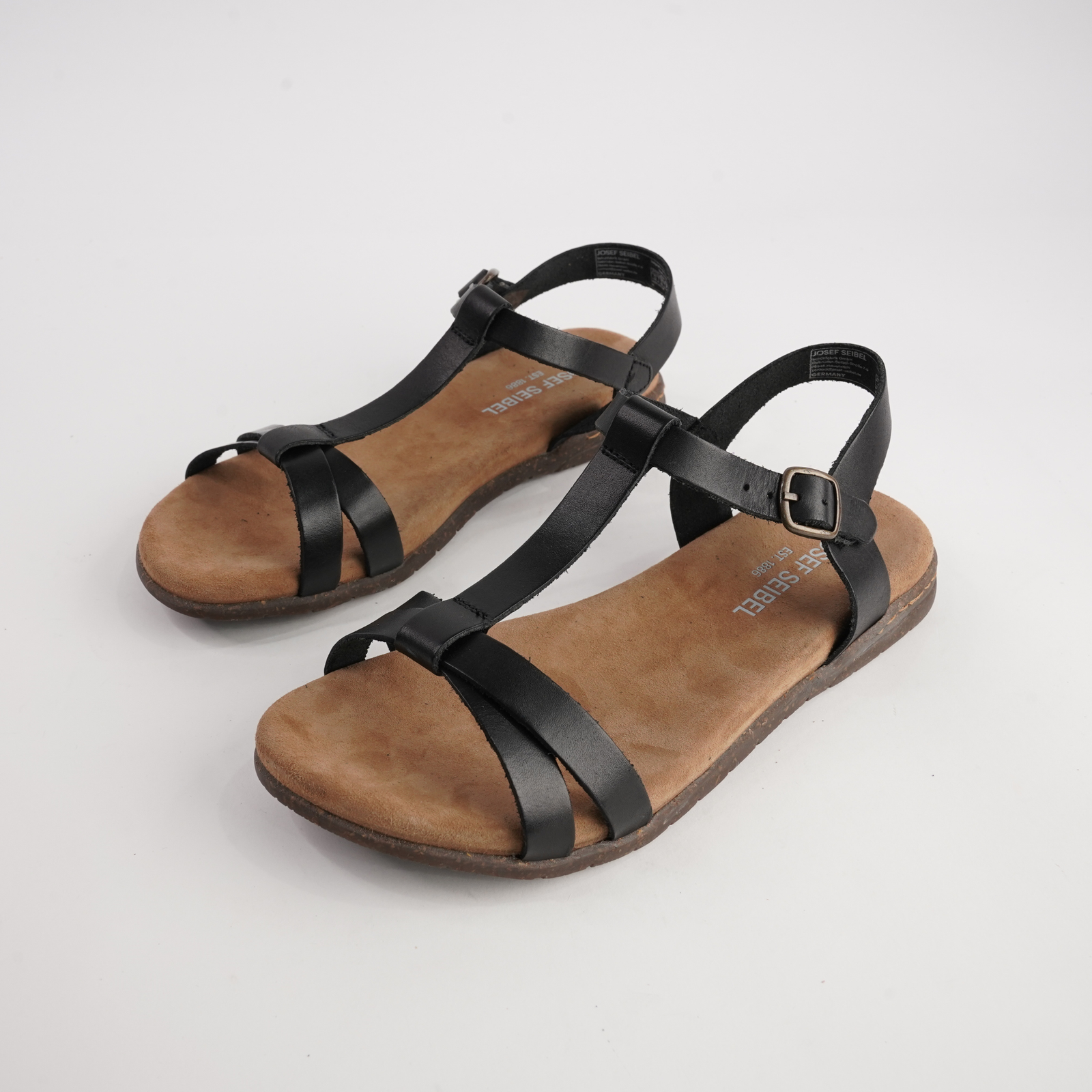 Fabricia 01 Black Leather Sandals