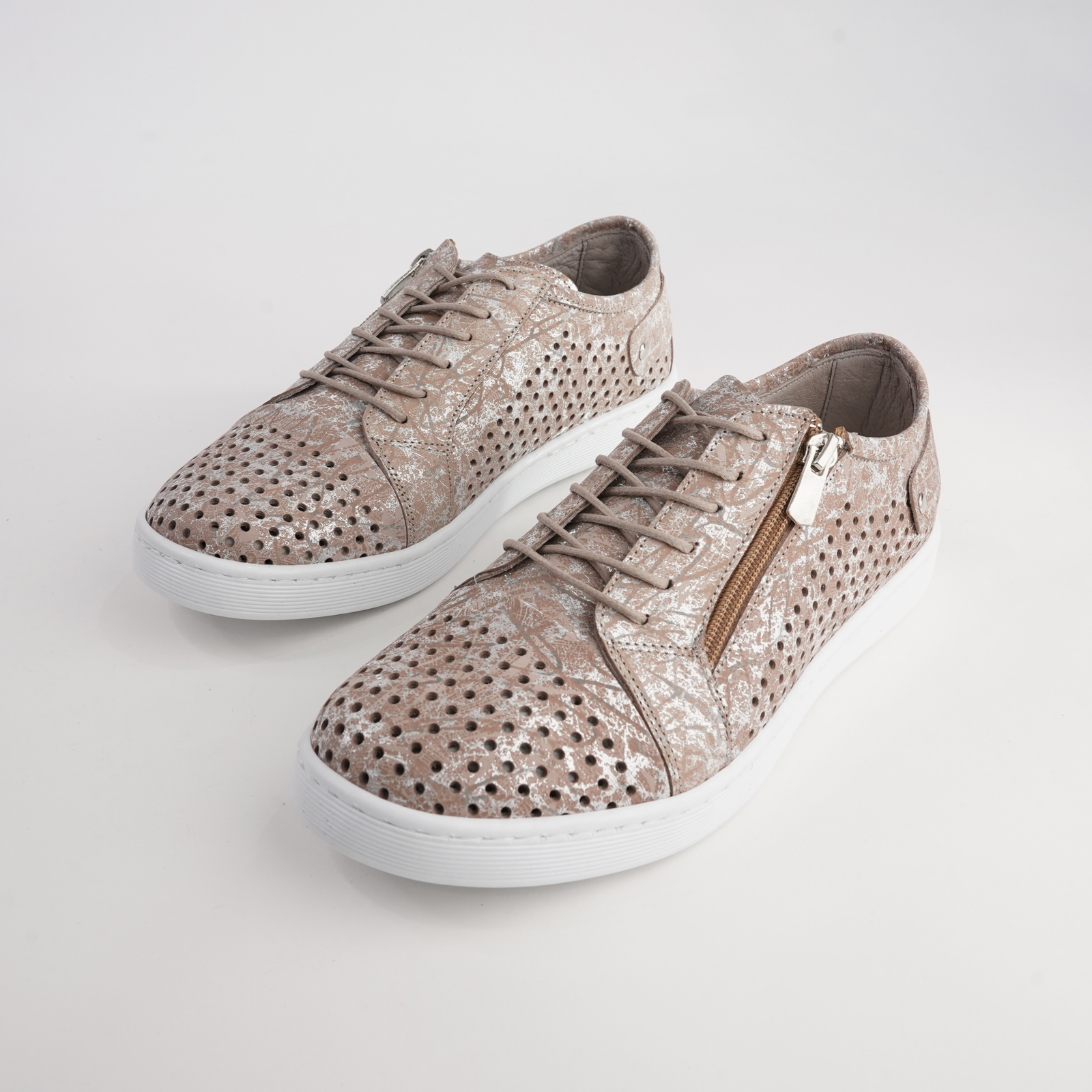 Eg17p Taupe Print Leather Sneakers