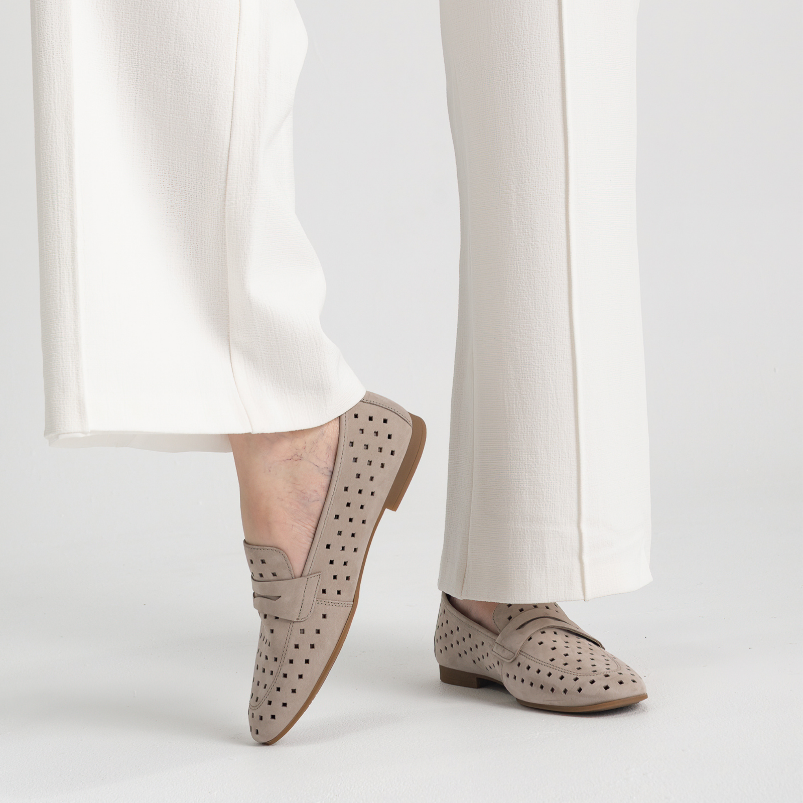 Dorothy Linen Nubuck Leather Loafers