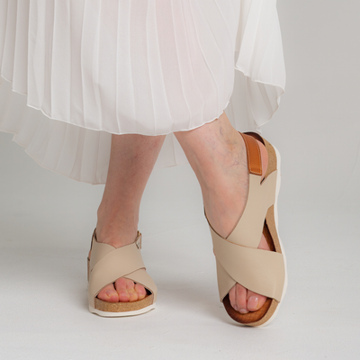 W9e-0912 Marfil Leather Sandals