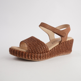 10561 Cuero Leather Wedges