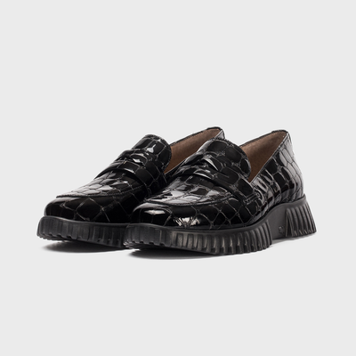 Nabia Negro Croc Patent Loafers