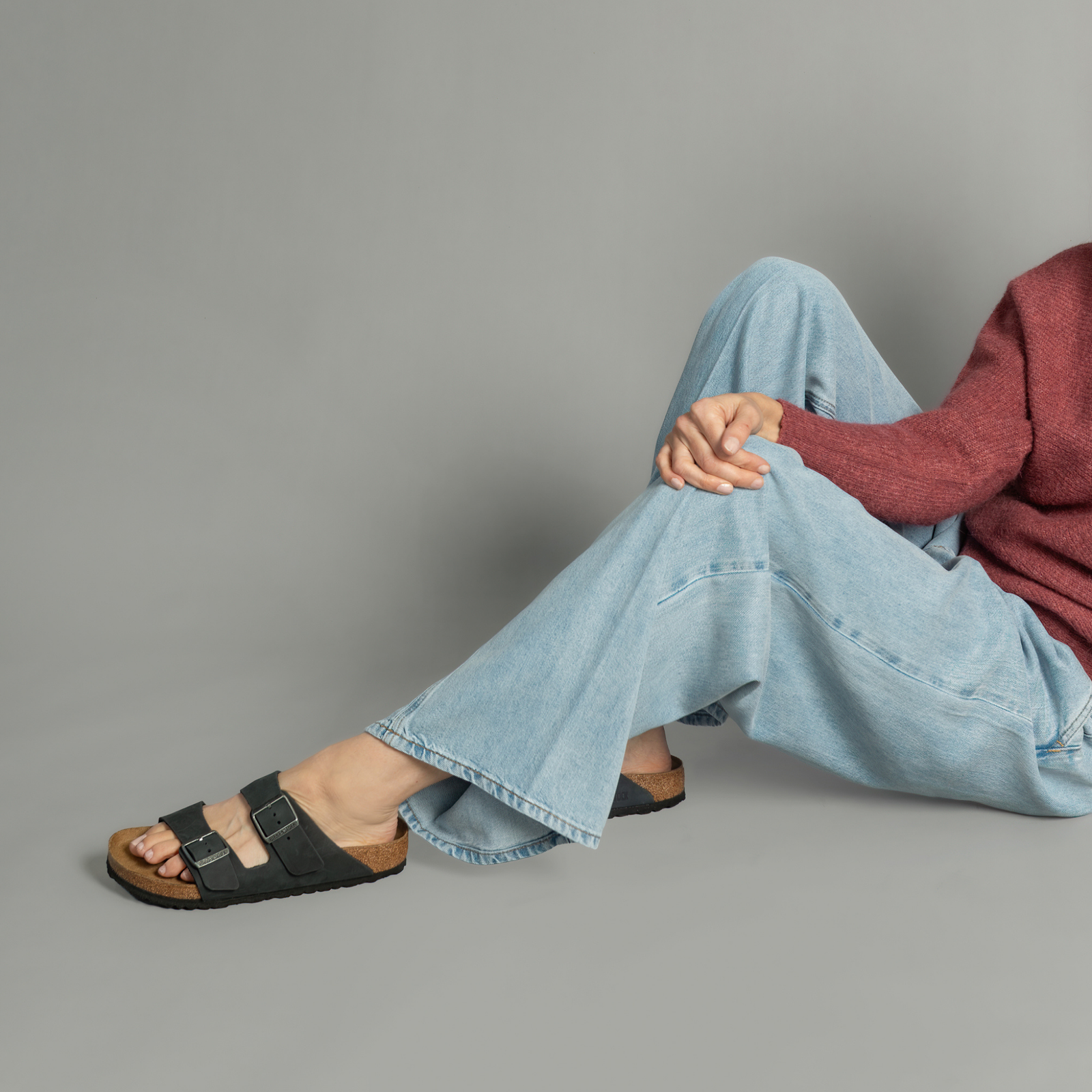 Arizona Oiled Leather Black Sandals