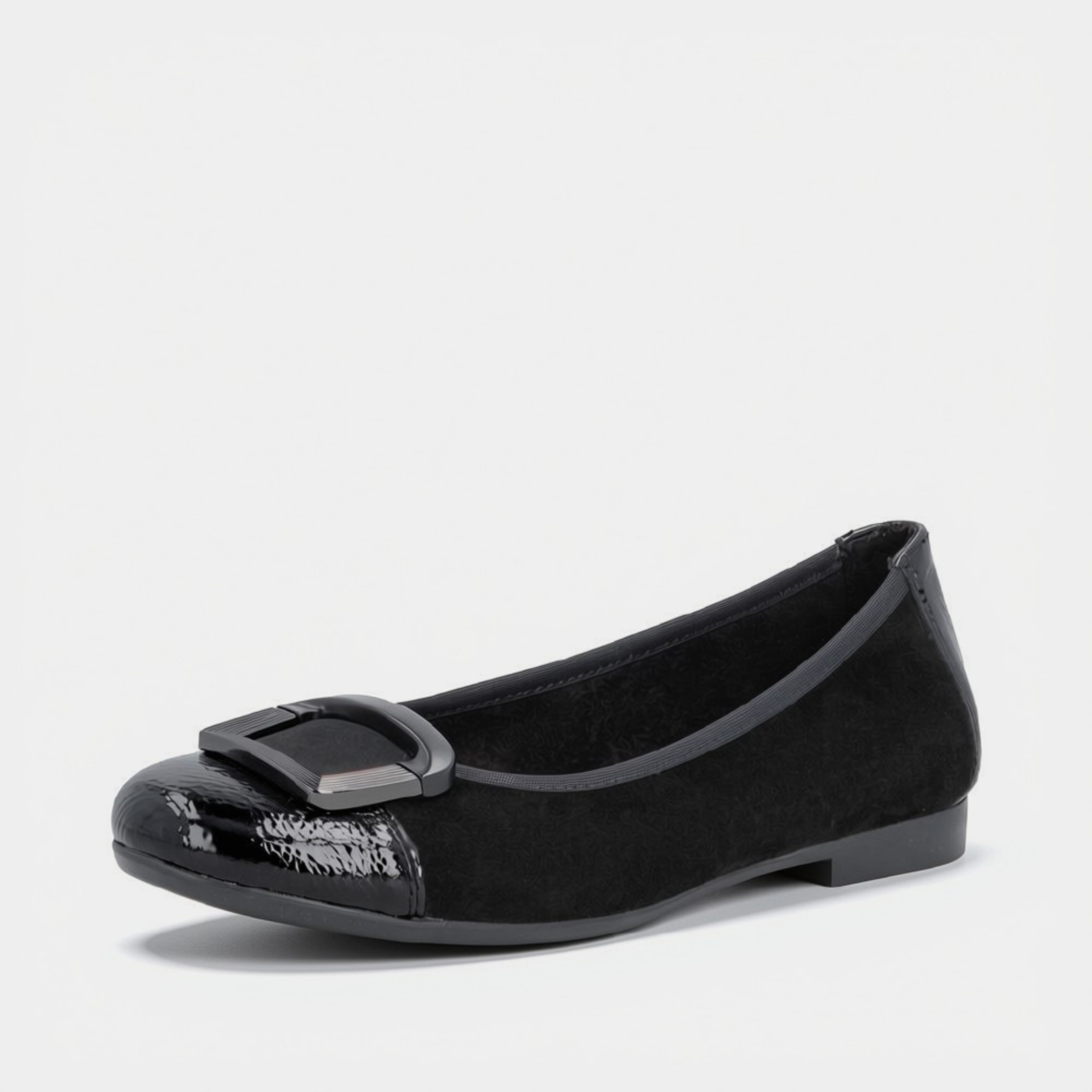 D0K12 Black Patent/ Black Suede Ballet Flats