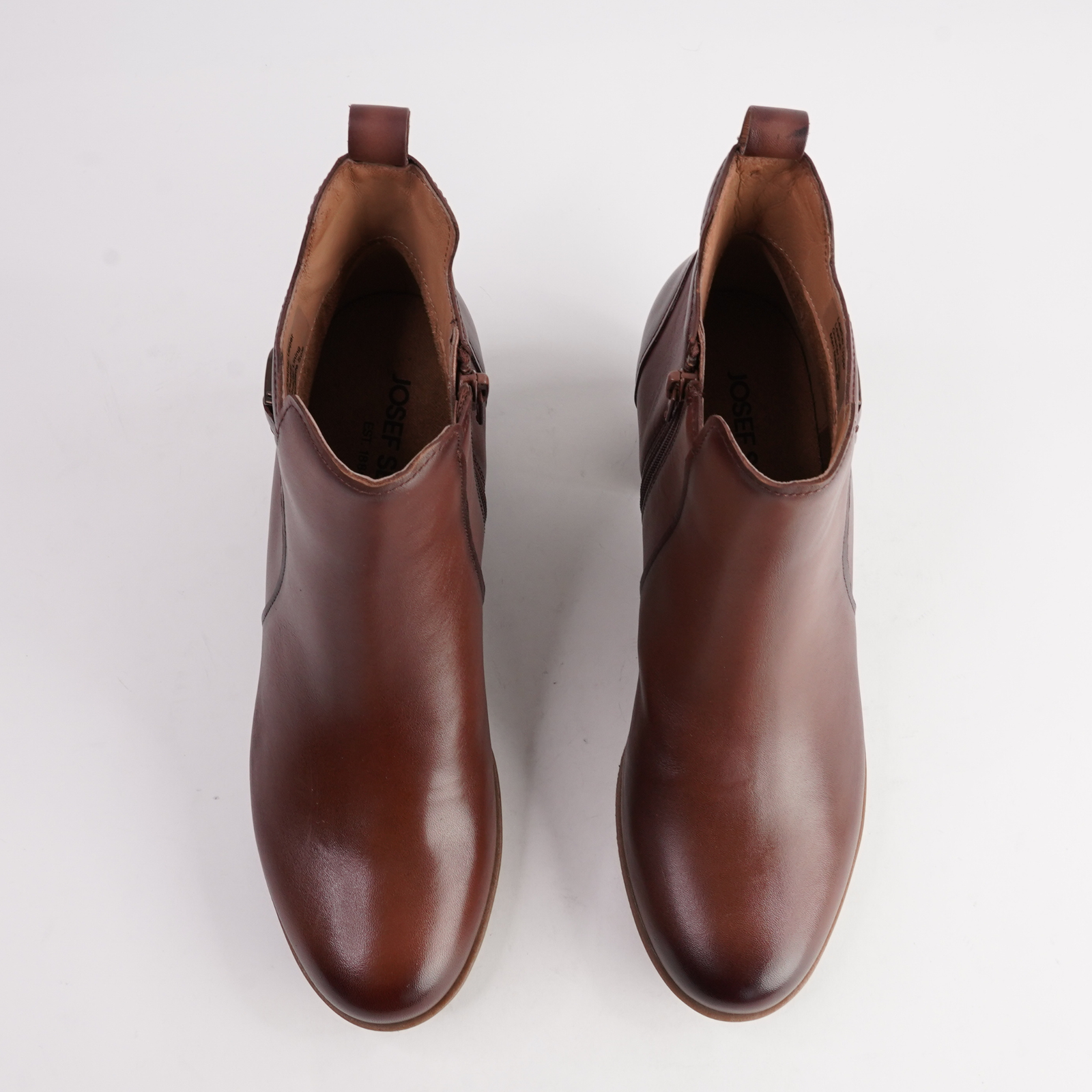 Gloria 04 Cognac Leather Ankle Boots