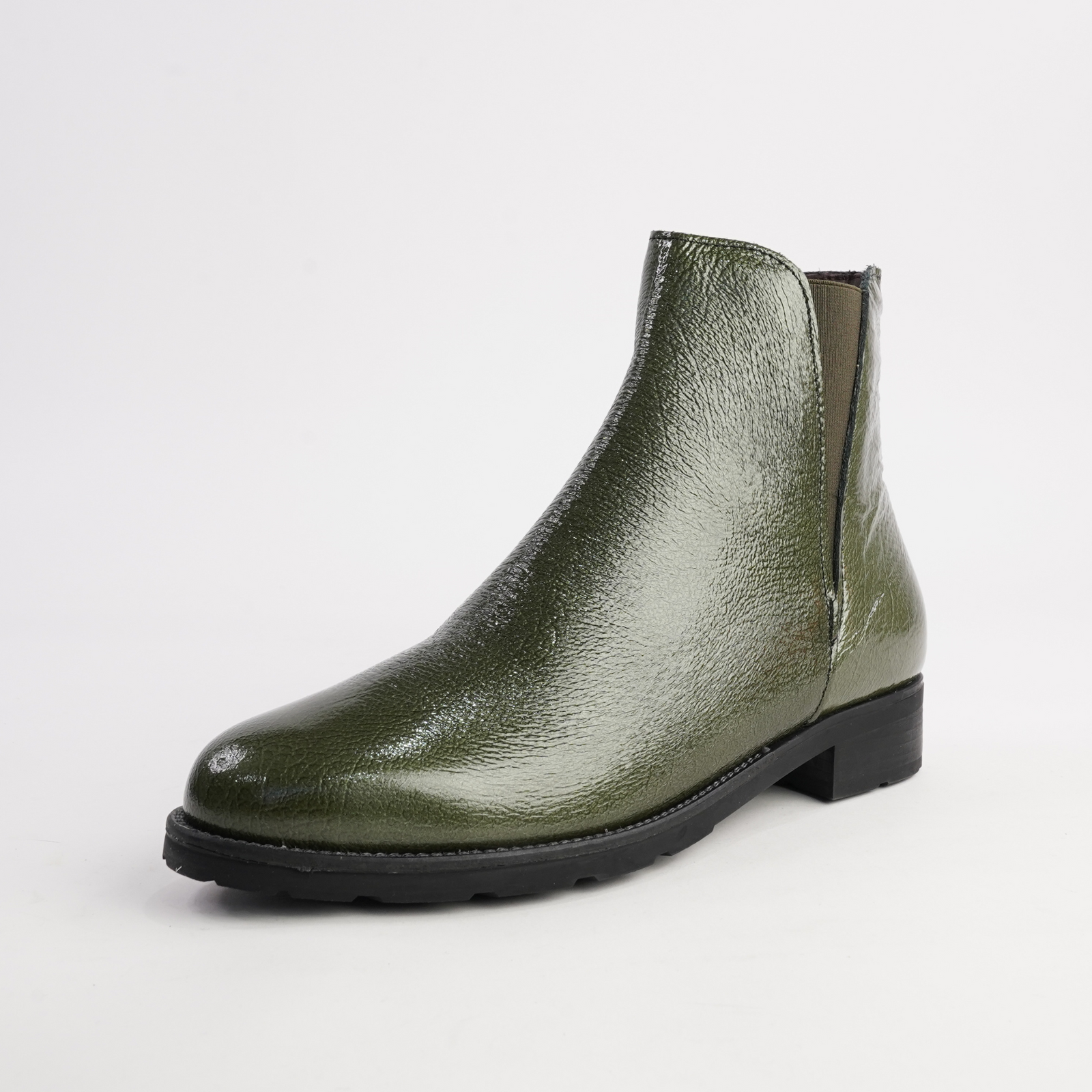 10182 Verde Leather Ankle Boots