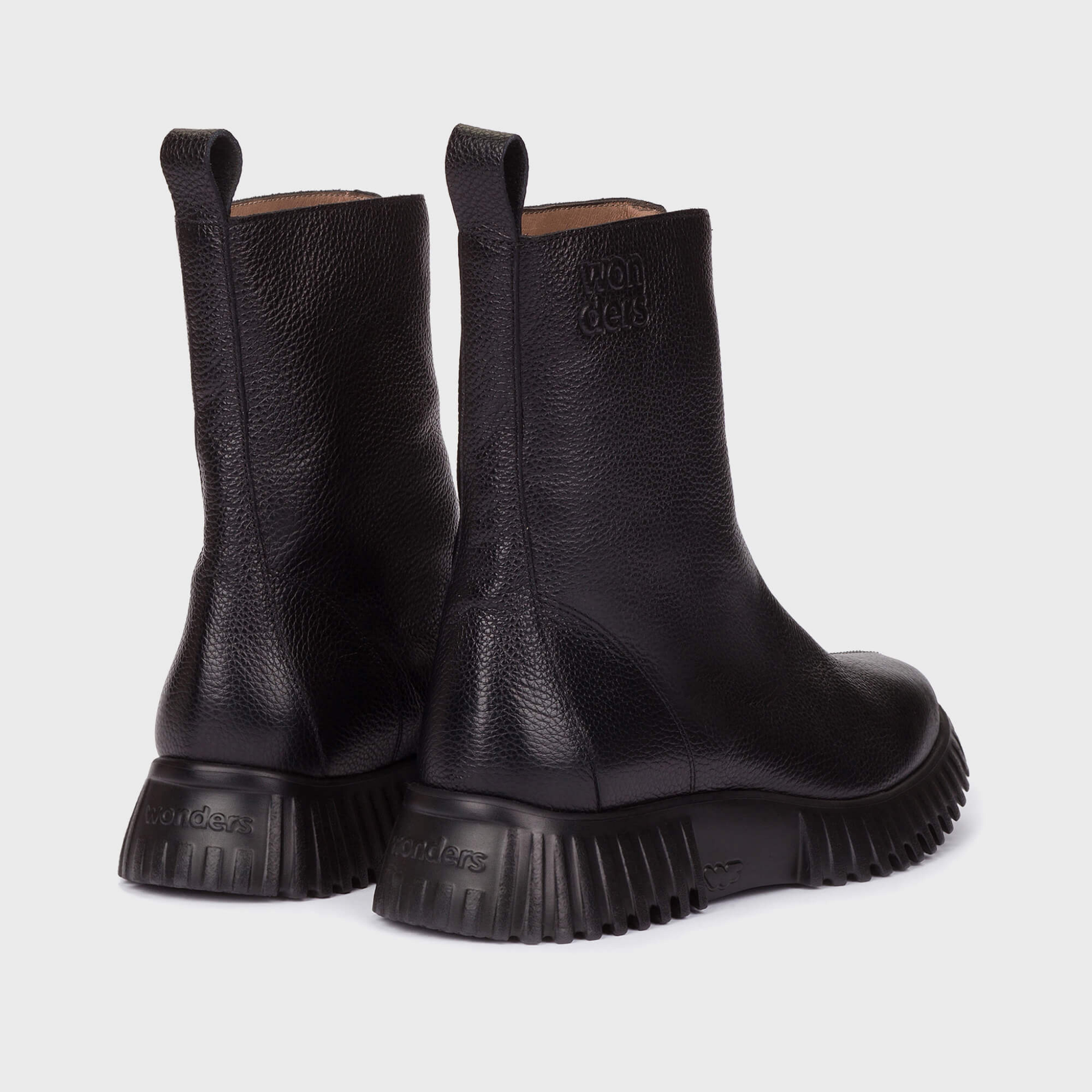 Nexa Negro Leather Ankle Boots