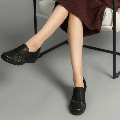 Cp461-18 Black Combo Leather Flats